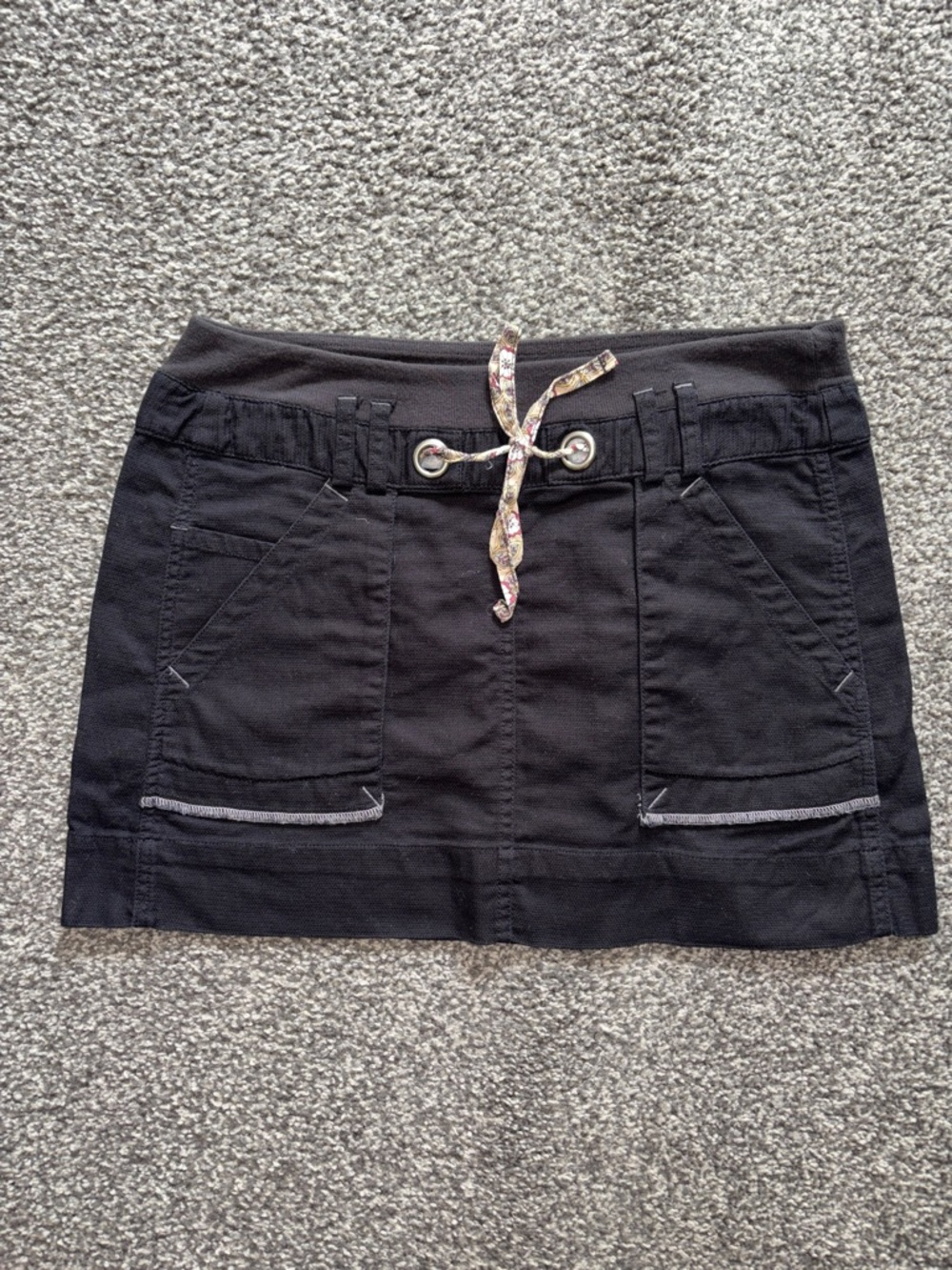 Vintage Free People Black Cotton Mini Skirt Front Cargo Pockets Size 6